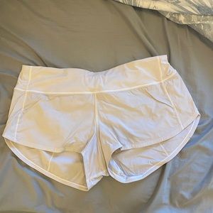Lululemon Speed up Short size 8